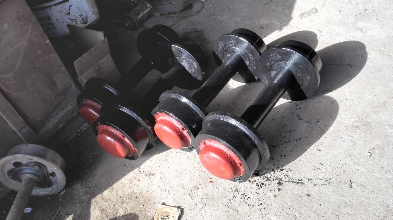 礦車配件礦車輪子廠家生產(chǎn)的礦車輪對(duì) 礦車輪子價(jià)格優(yōu)惠